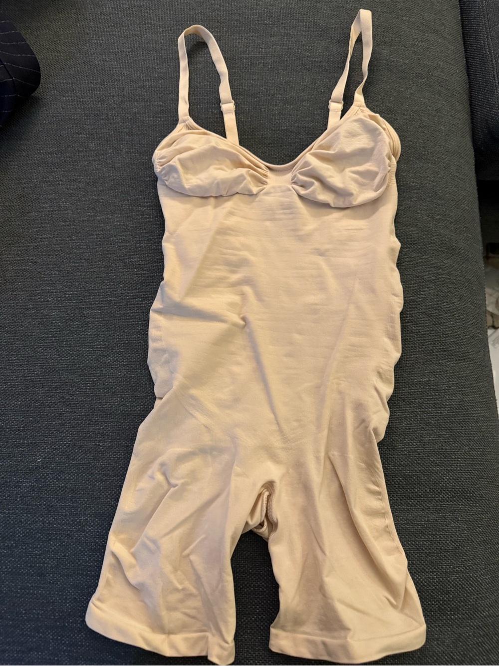SKIMS Nude Seamless Sculpting Bodysuit L